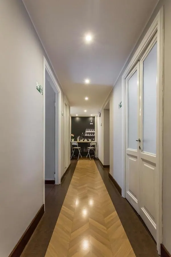 Stazione San Pietro 20 Apartment Rzym